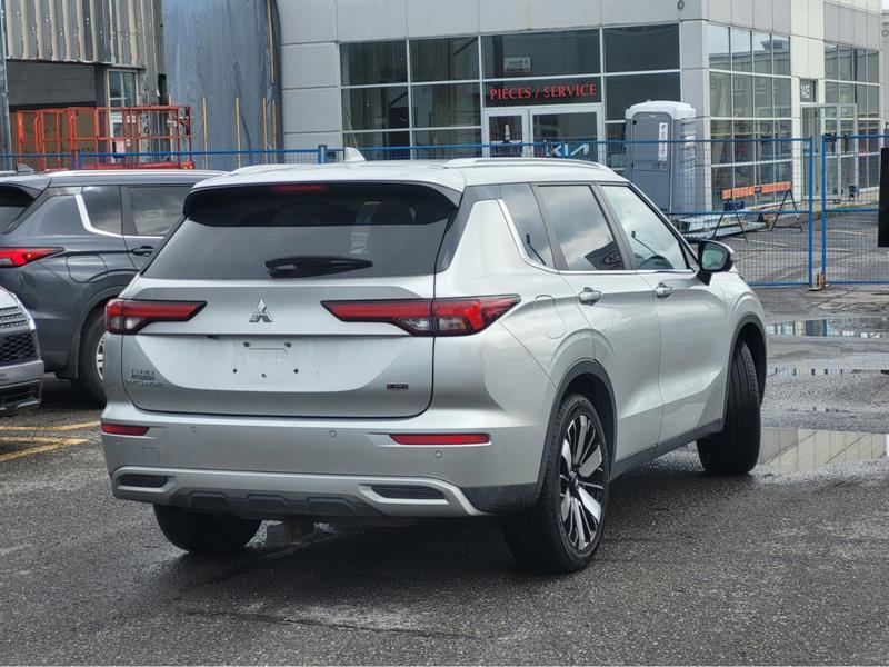 mitsubishi Outlander 2023 - 3