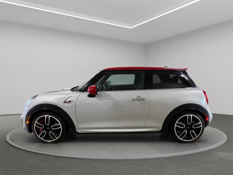 mini Hatchback 2019 - 2