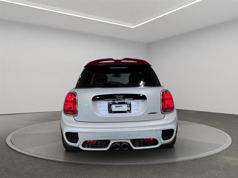 mini Hatchback 2019 - 4