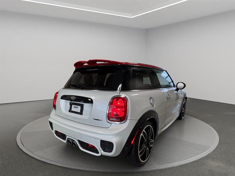 mini Hatchback 2019 - 5