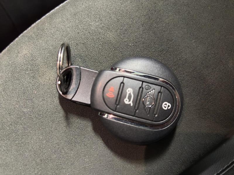 mini Hatchback 2019 - 17