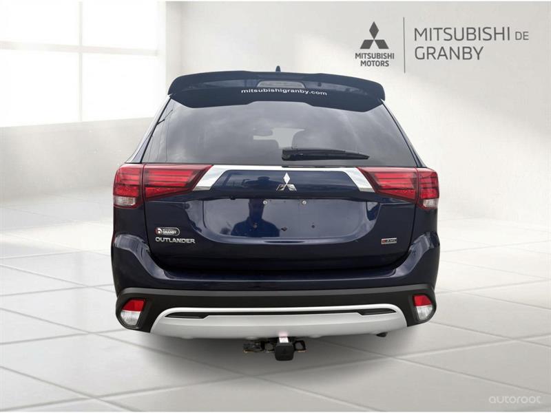 mitsubishi Outlander 2020 - 3