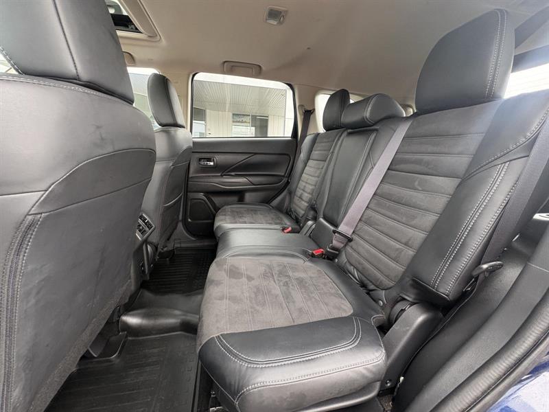 mitsubishi Outlander 2020 - 16