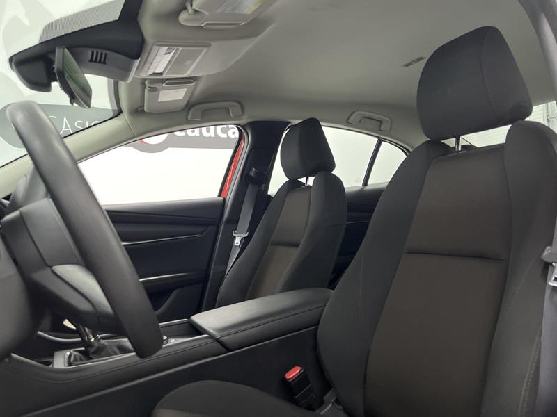 mazda Mazda3 2023 - 8