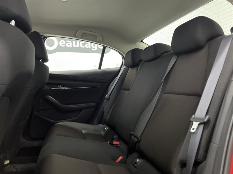 mazda Mazda3 2023 - 9