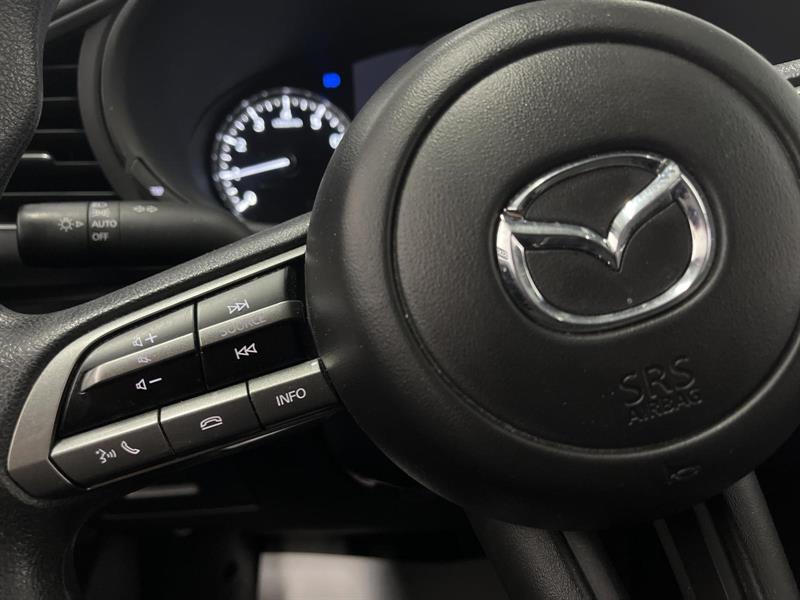 mazda Mazda3 2023 - 14