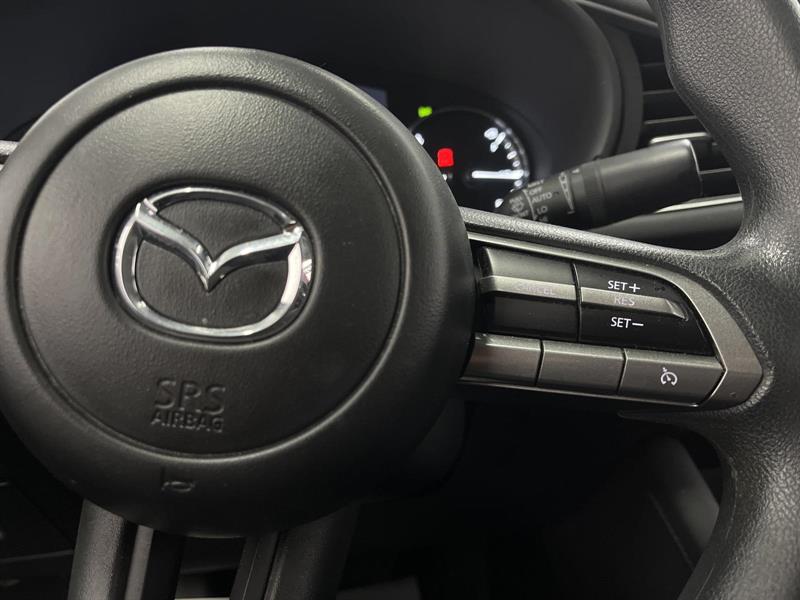 mazda Mazda3 2023 - 16