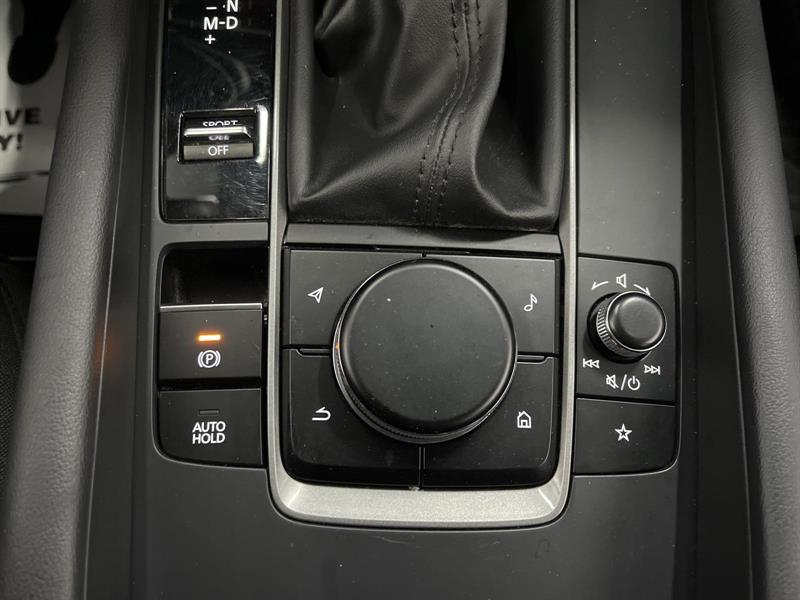 mazda Mazda3 2023 - 17