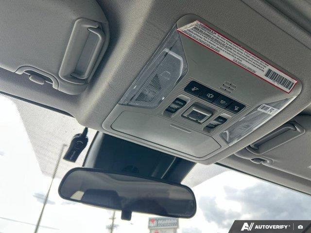 toyota RAV4 2020 - 24