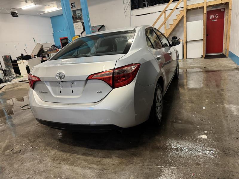 toyota Corolla 2017 - 4
