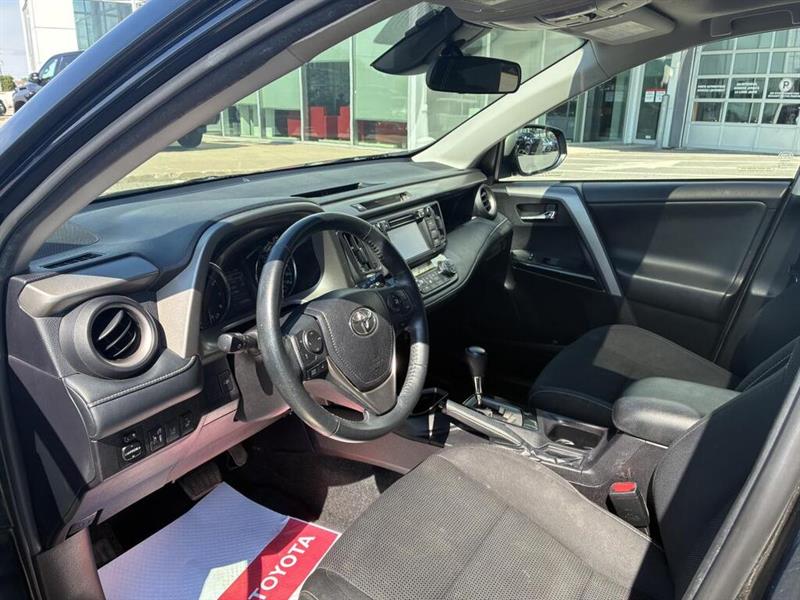 toyota RAV4 2018 - 17