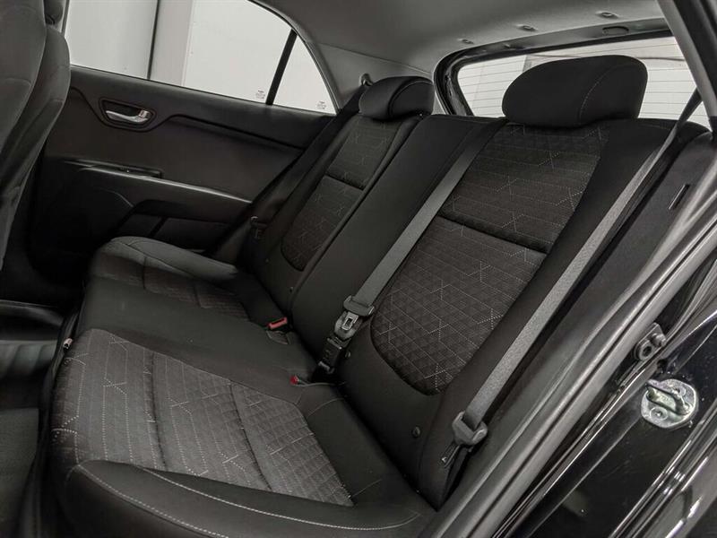 kia Rio 5-door 2023 - 12