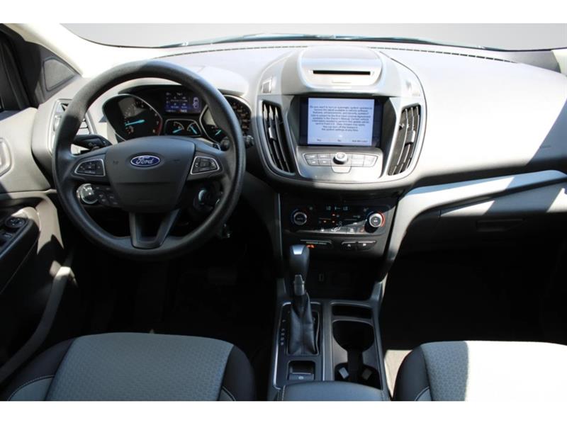 ford Escape 2017 - 10