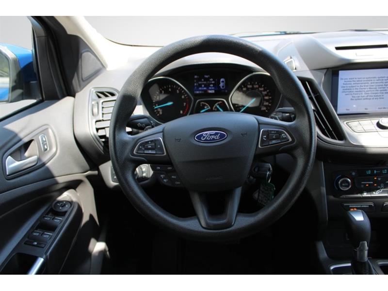 ford Escape 2017 - 11