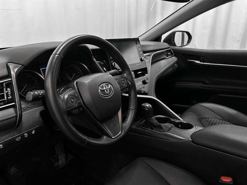 toyota Camry 2022 - 10