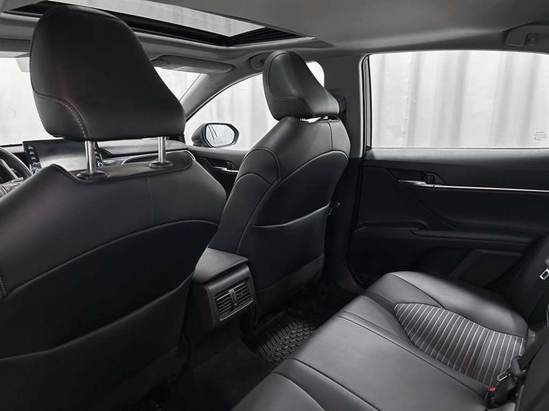 toyota Camry 2022 - 20