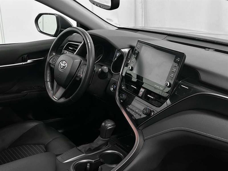 toyota Camry 2022 - 24