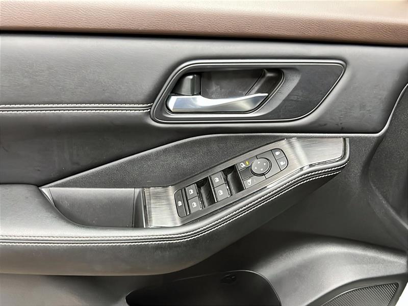 nissan Rogue 2023 - 24