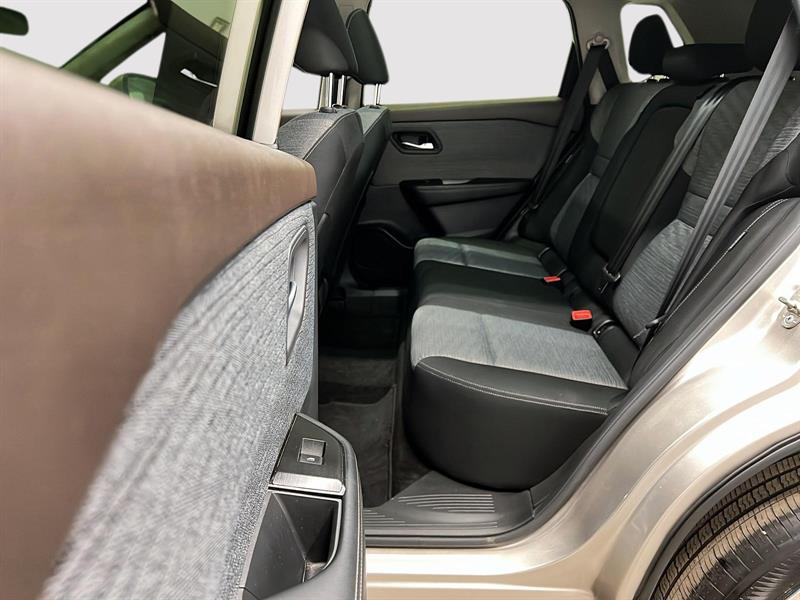 nissan Rogue 2023 - 9