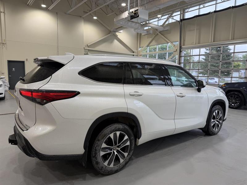 toyota Highlander 2022 - 3