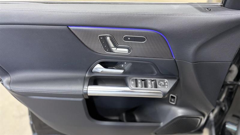mercedes-benz GLA 2021 - 10