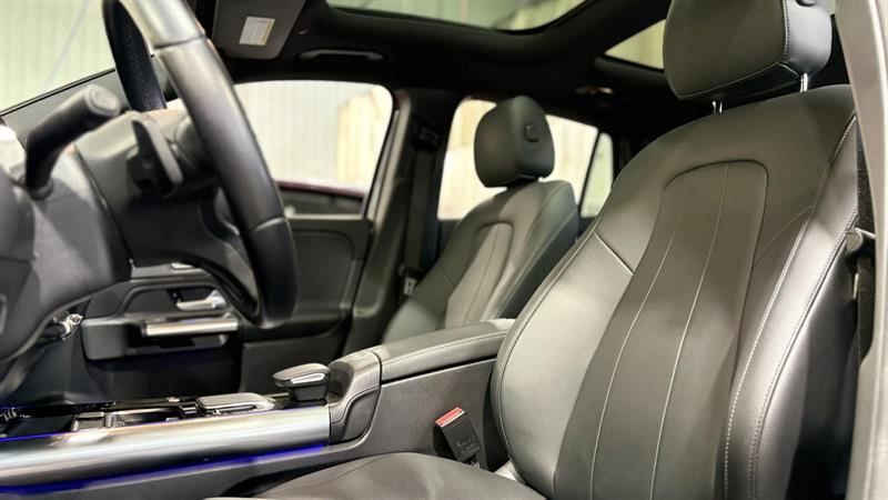 mercedes-benz GLA 2021 - 13