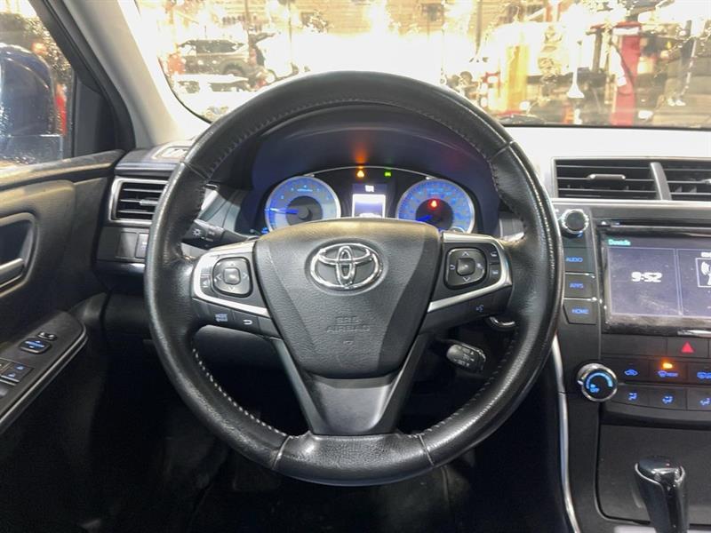 toyota Camry 2016 - 13