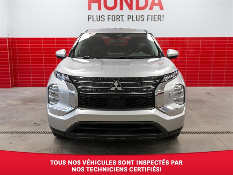 mitsubishi Outlander 2022 - 3