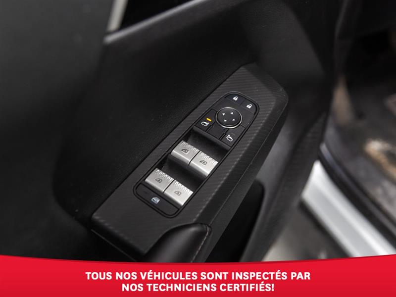 mitsubishi Outlander 2022 - 21