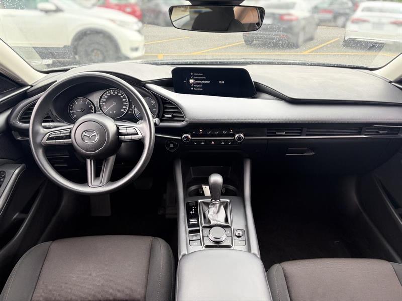 mazda Mazda3 2022 - 11