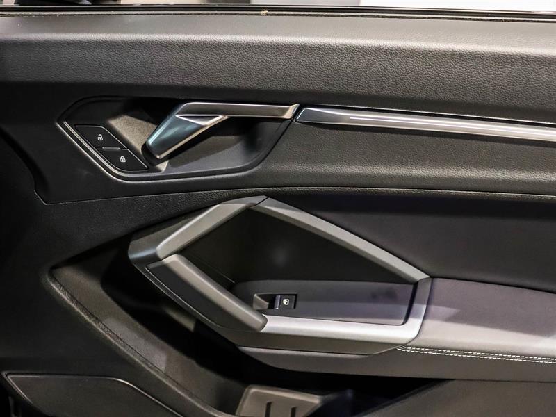 audi Q3 2025 - 12