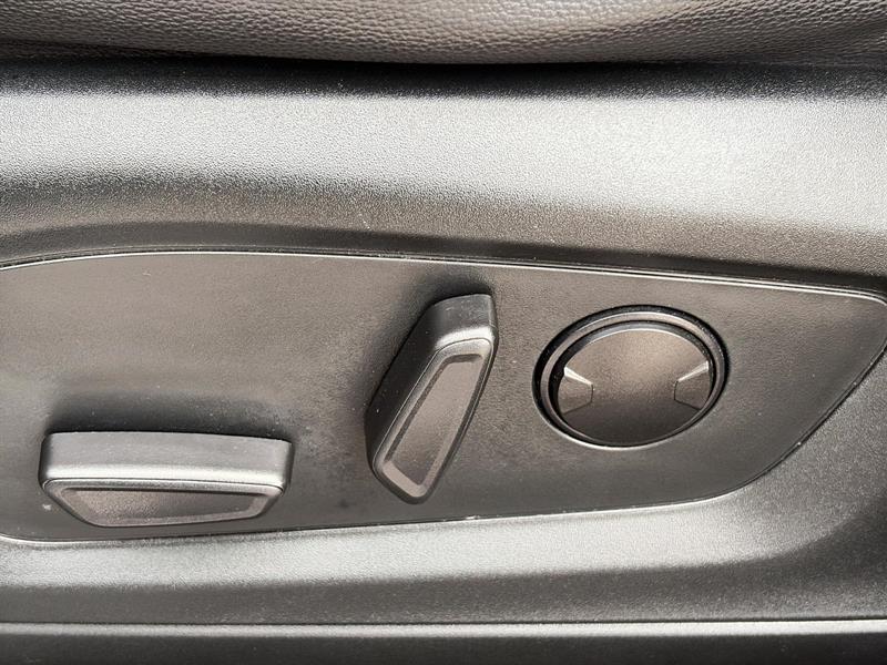 ford Explorer 2022 - 33
