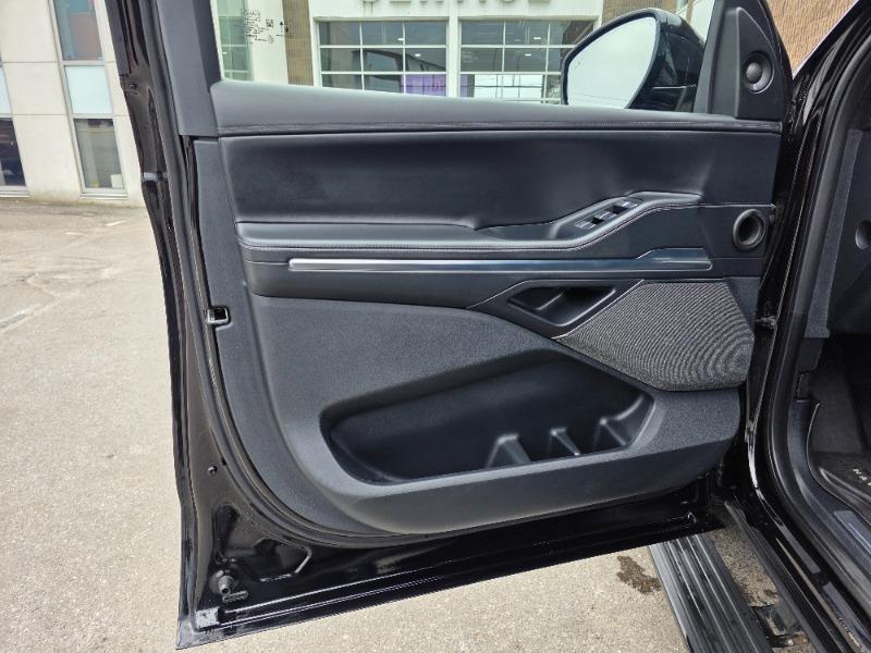 lincoln Navigator L 2025 - 17