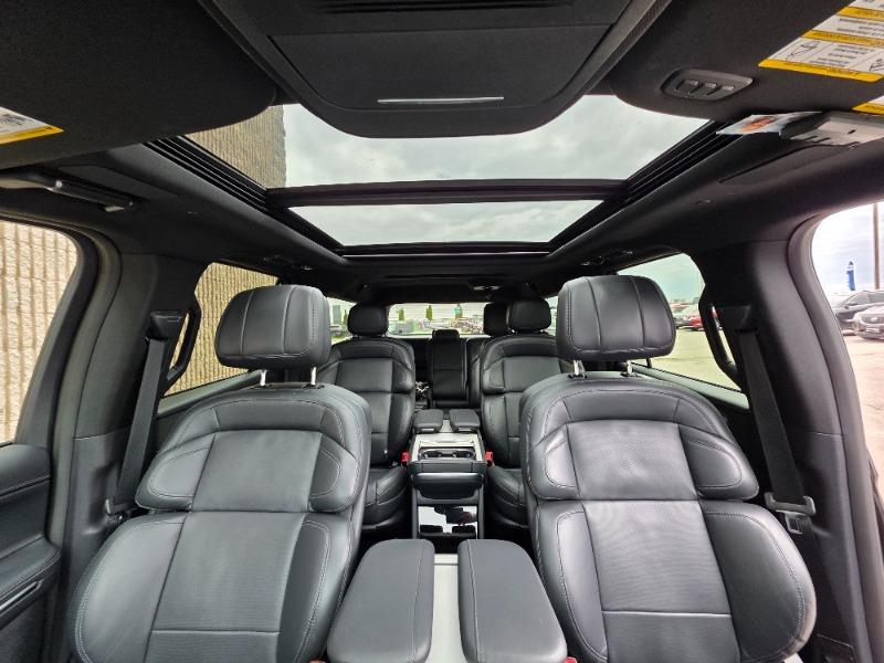 lincoln Navigator L 2025 - 49
