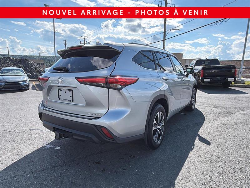 toyota Highlander 2023 - 16