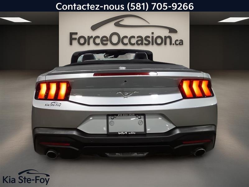 ford Mustang 2025 - 8