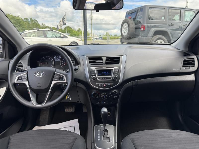 hyundai Accent 2016 - 17