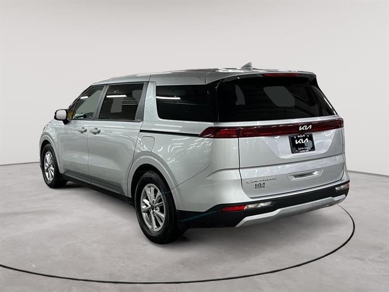 kia Carnival 2022 - 3