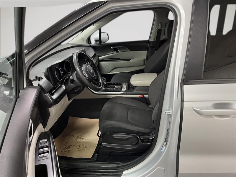 kia Carnival 2022 - 14