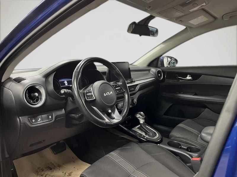 kia Forte 2023 - 10
