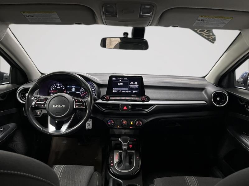 kia Forte 2023 - 14