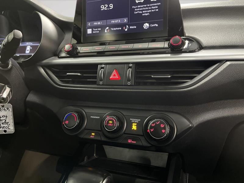 kia Forte 2023 - 16