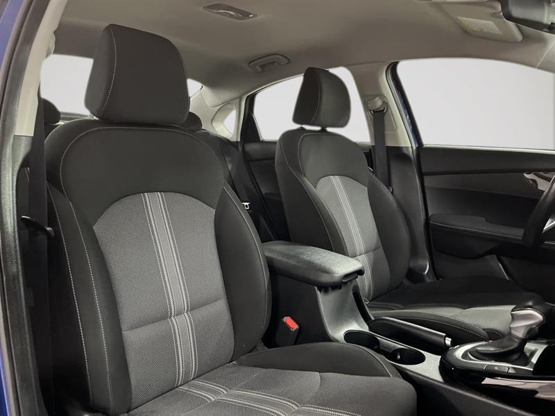 kia Forte 2023 - 18