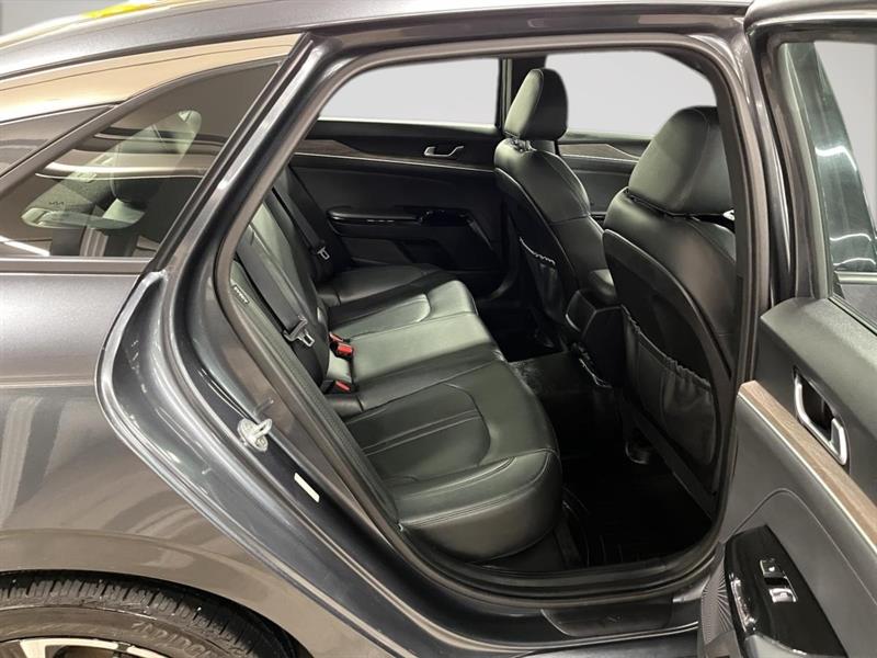 kia K5 2022 - 18