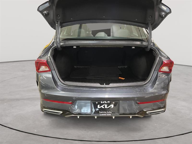 kia K5 2022 - 19