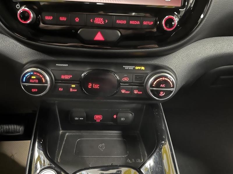 kia Soul EV 2021 - 14