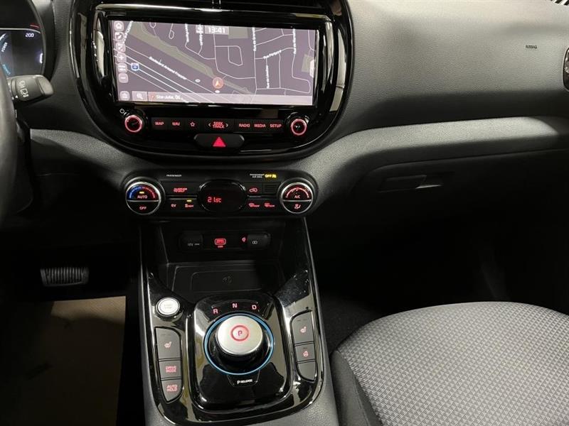 kia Soul EV 2021 - 16