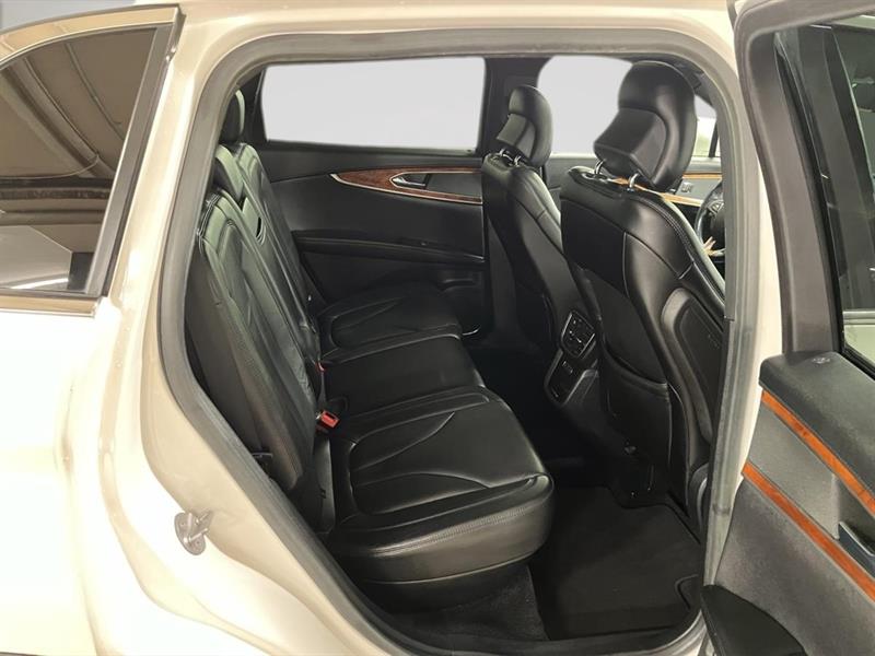 lincoln MKX 2016 - 18