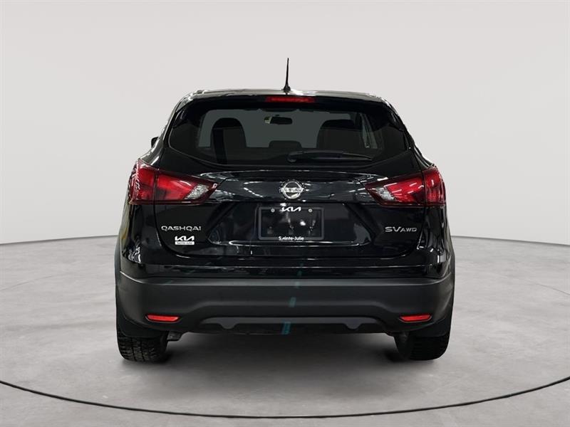 nissan Qashqai 2018 - 4