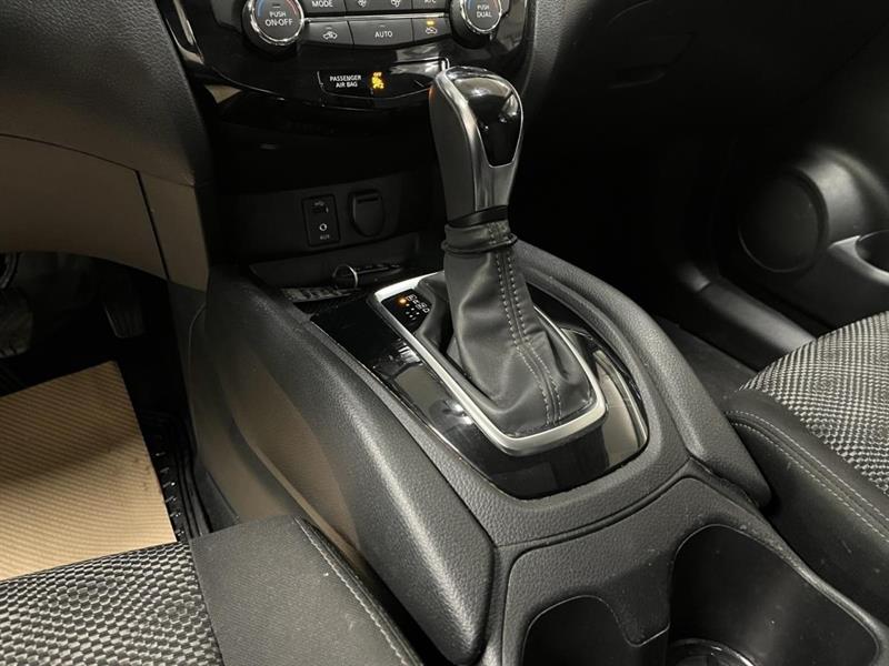nissan Qashqai 2018 - 13